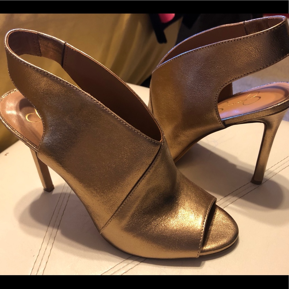Jessica Simpson bronze/gold metallic heels